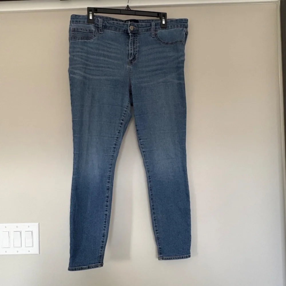 Gap Denim Leggings - Picture 4 of 13